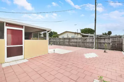 827 Caroline Avenue, West Palm Beach, FL 33413 - Photo 30