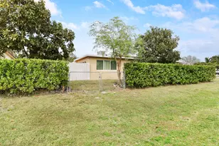 827 Caroline Ave, West Palm Beach, FL 33413 - Photo 32
