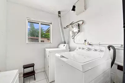 1000 Wyoming Avenue, Fort Lauderdale, FL 33312 - Photo 30