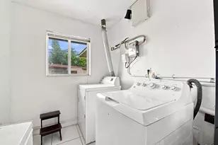 1000 Wyoming Ave, Fort Lauderdale, FL 33312 - Photo 30