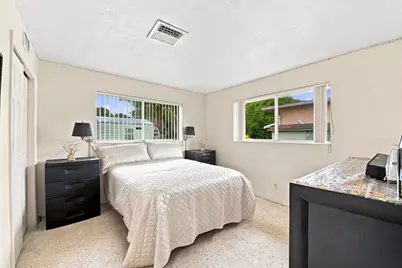 1000 Wyoming Avenue, Fort Lauderdale, FL 33312 - Photo 14