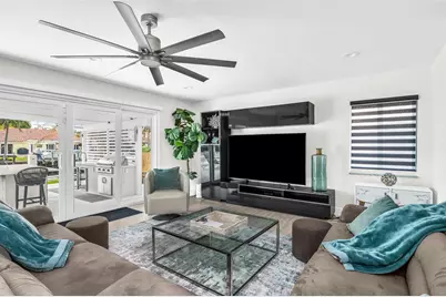 39 Castle Harbor Isle Drive, Fort Lauderdale, FL 33308 - Photo 14