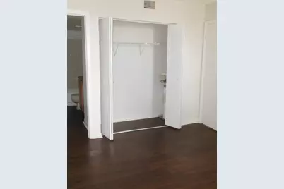 706 Executive Center Drive #23, West Palm Beach, FL 33401 - Photo 12