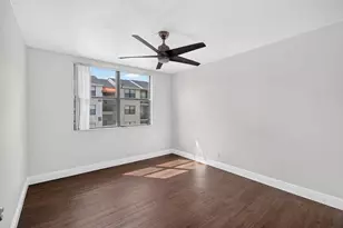706 Executive Center Dr, West Palm Beach, FL 33401 - Photo 8