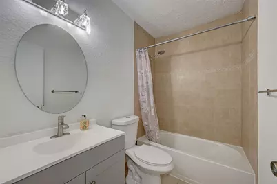 2020 NE 56th Street #204, Fort Lauderdale, FL 33308 - Photo 20