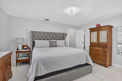 1851 NW 106th Avenue, Pembroke Pines, FL 33026 - Photo 24