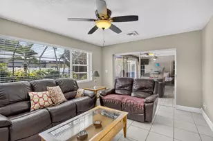 1851 NW 106th Ave, Pembroke Pines, FL 33026 - Photo 18