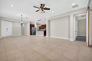 8883 Kingsmoor Wy, Lake Worth, FL 33467 - Photo 10