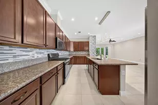 8883 Kingsmoor Wy, Lake Worth, FL 33467 - Photo 16