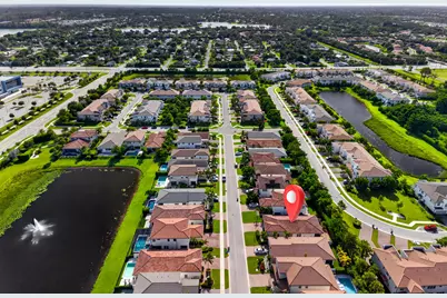 8883 Kingsmoor Way, Lake Worth, FL 33467 - Photo 12