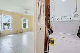 676 Laconia Cir, Lake Worth, FL 33467 - Photo 18