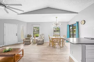 2826 Stoneway Ln, Fort Pierce, FL 34982 - Photo 8