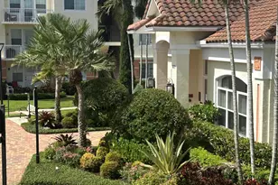 9833 Baywinds Dr, West Palm Beach, FL 33411 - Photo 10