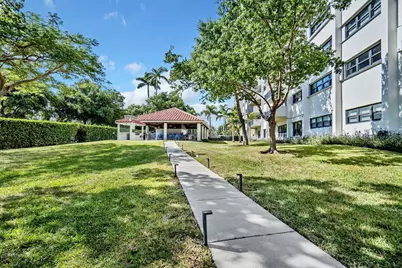 3200 Port Royale Drive N #902, Fort Lauderdale, FL 33308 - Photo 4