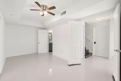 622 NE 10th Avenue, Fort Lauderdale, FL 33304 - Photo 12