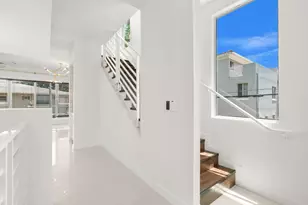 622 NE 10th Ave, Fort Lauderdale, FL 33304 - Photo 16