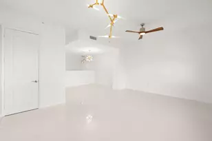 622 NE 10th Ave, Fort Lauderdale, FL 33304 - Photo 24