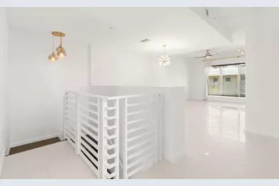 622 NE 10th Avenue, Fort Lauderdale, FL 33304 - Photo 6