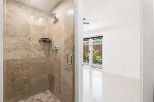 622 NE 10th Ave, Fort Lauderdale, FL 33304 - Photo 16