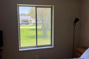 3079 Indian Trail, Lake Worth, FL 33462 - Photo 10