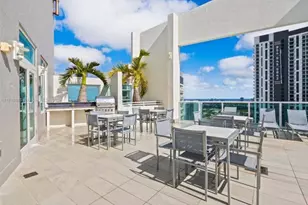 350 SE 2nd St, Fort Lauderdale, FL 33301 - Photo 12