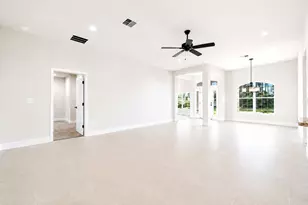 373 NW Broadview St, Port Saint Lucie, FL 34983 - Photo 10