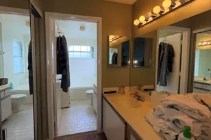 8870 Woodside Ct, Davie, FL 33328 - Photo 28