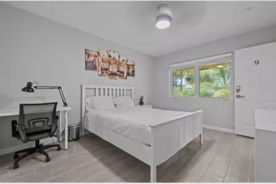 1007 NE 9th Court, Pompano Beach, FL 33060 - Photo 8