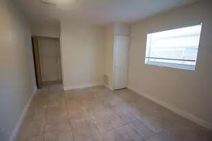 909 NE 12th Ave, Pompano Beach, FL 33060 - Photo 14