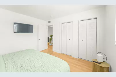 512 Bayshore Drive #202, Fort Lauderdale, FL 33304 - Photo 8