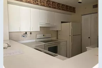 7888 Sonoma Springs #108, Lake Worth, FL 33463 - Photo 4