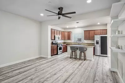 48 NW Hawthorne Place, Boca Raton, FL 33432 - Photo 14