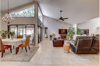 627 Hollows Circle, Deerfield Beach, FL 33442 - Photo 4