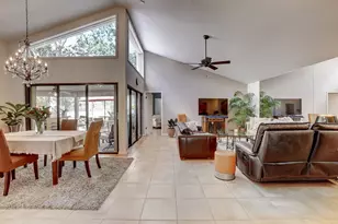 627 Hollows Cir, Deerfield Beach, FL 33442 - Photo 4