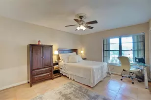 627 Hollows Cir, Deerfield Beach, FL 33442 - Photo 14