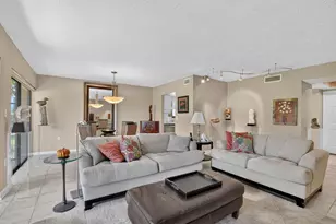 6852 Willow Wood Dr, Boca Raton, FL 33434 - Photo 8