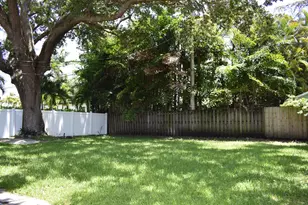 816 SE 6th Ct, Fort Lauderdale, FL 33301 - Photo 4
