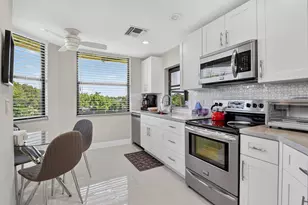 7535 La Paz Blvd, Boca Raton, FL 33433 - Photo 12
