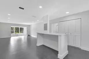 868 Worcester Ln, Lake Worth, FL 33467 - Photo 8