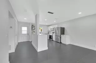 868 Worcester Ln, Lake Worth, FL 33467 - Photo 10