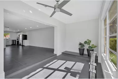 868 Worcester Lane #B, Lake Worth, FL 33467 - Photo 6