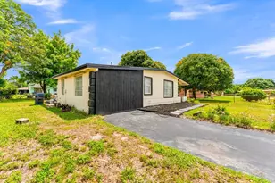 3411 NW 5th Ct, Lauderhill, FL 33311 - Photo 4