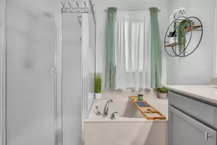 21431 NW 13th Ct, Miami Gardens, FL 33169 - Photo 20
