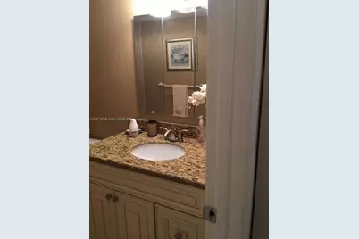 315 SE 11th Terrace #305, Dania Beach, FL 33004 - Photo 14