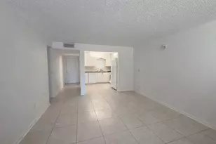 9440 SW 8th St, Boca Raton, FL 33428 - Photo 16