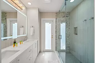 2760 NE 7th St, Pompano Beach, FL 33062 - Photo 16