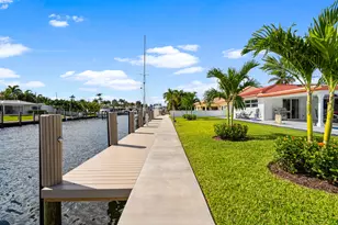 2760 NE 7th St, Pompano Beach, FL 33062 - Photo 34