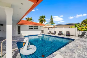 2760 NE 7th St, Pompano Beach, FL 33062 - Photo 28