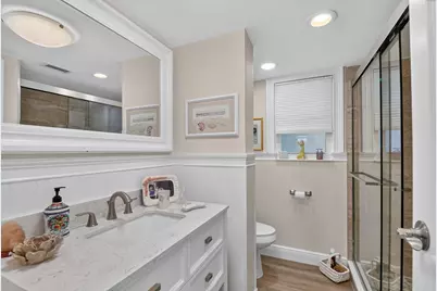 3590 Via Poinciana #311, Lake Worth, FL 33467 - Photo 24