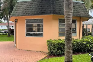 770 SE 2nd Ave, Deerfield Beach, FL 33441 - Photo 2